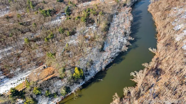 $295,000 | 3125 River Bend Trail, Fennville, MI 49408