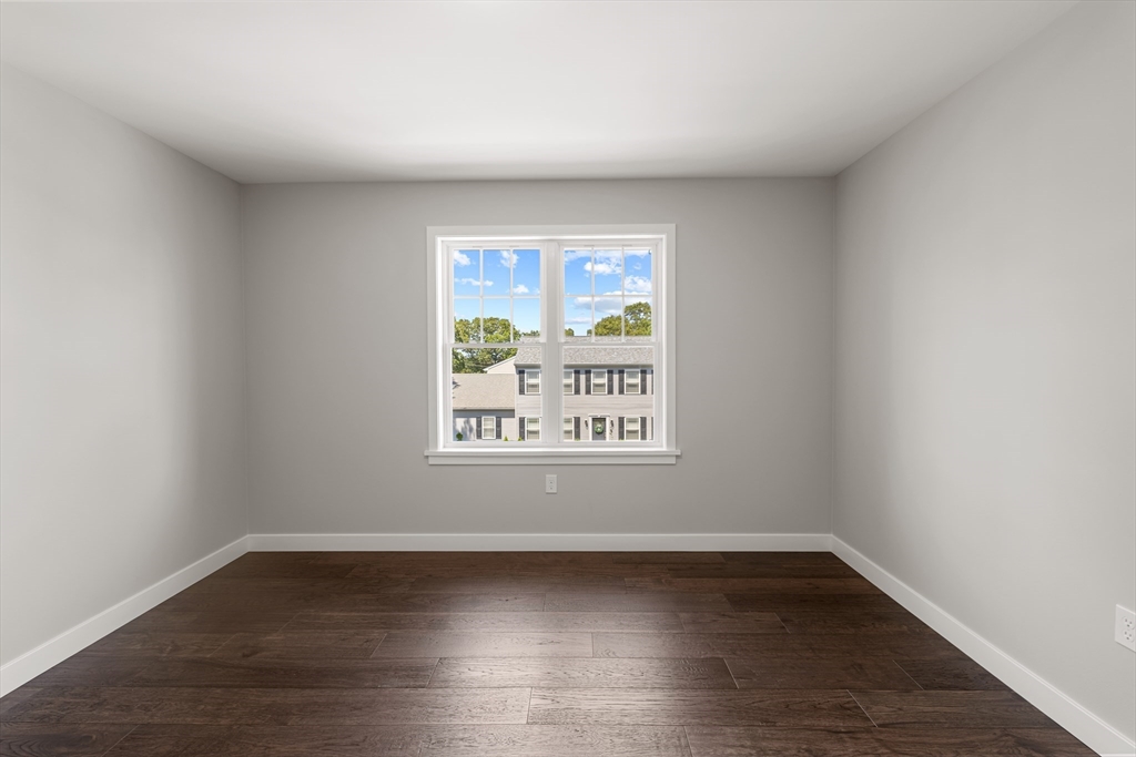 961 Wood Street Fall River, MA 02721 - Photo 27 of 32