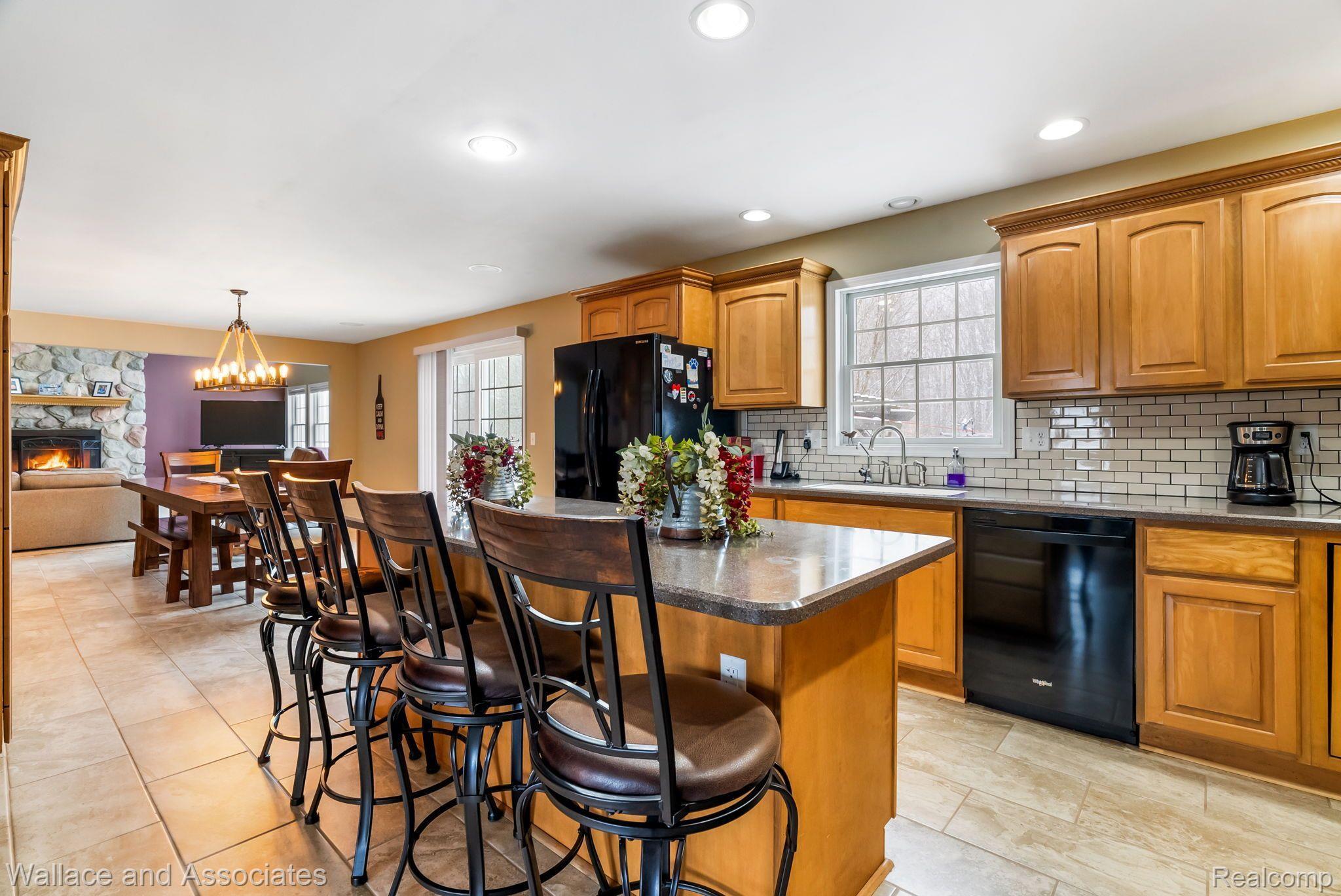 300 Pine Ridge Road St. Clair, MI 48079 - Photo 4 of 55