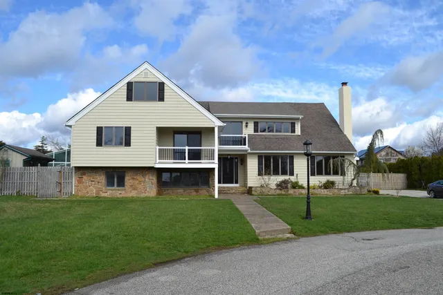 $999,000 | 9 St Andrews Drive, Northfield, NJ 08225