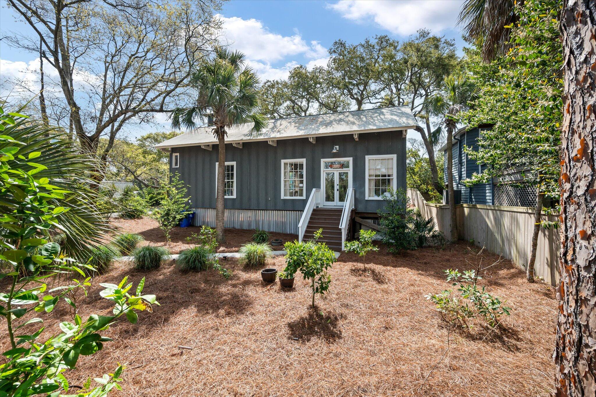 622 East Cooper Avenue Folly Beach, SC 29439 - Photo 4 of 31 04-622 E Cooper_e_Lowcountry_Exposure-3