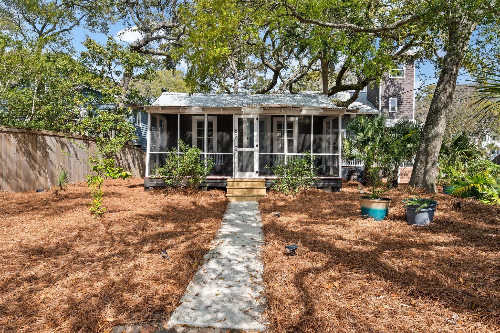 622 East Cooper Avenue Folly Beach, SC 29439 - Photo 6 of 31 07-622 E Cooper_e_Lowcountry_Exposure-8