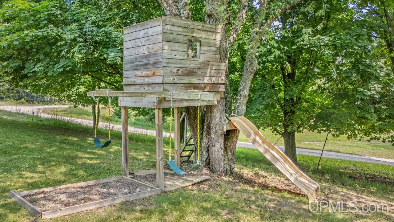 5373 18th Road Escanaba, MI 49829 - Photo 21 of 21