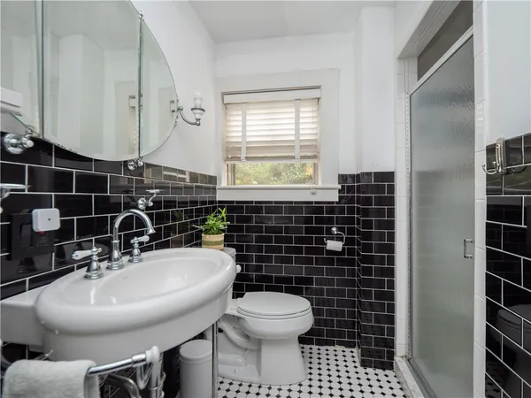 $1,800,000 | 1 Pell Street, Newport, RI 02840