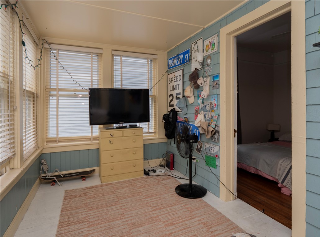 1 Pell Street Newport, RI 02840 - Photo 17 of 49