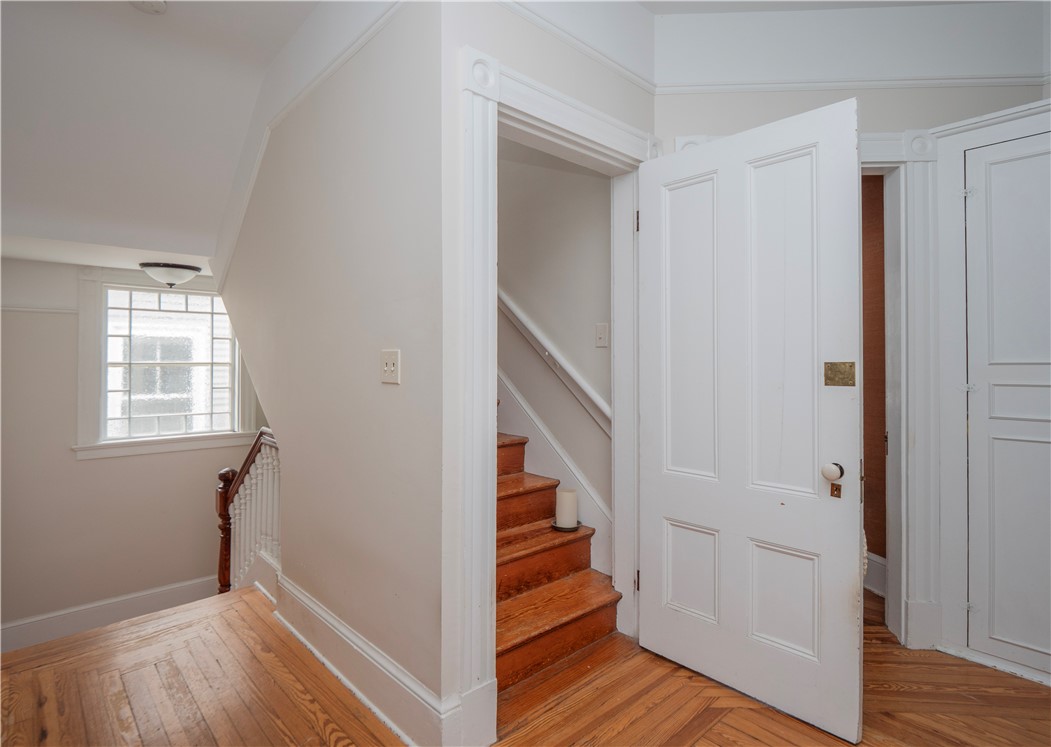 1 Pell Street Newport, RI 02840 - Photo 18 of 49