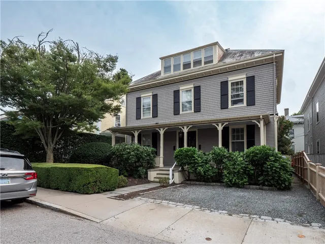 $1,800,000 | 1 Pell Street, Newport, RI 02840