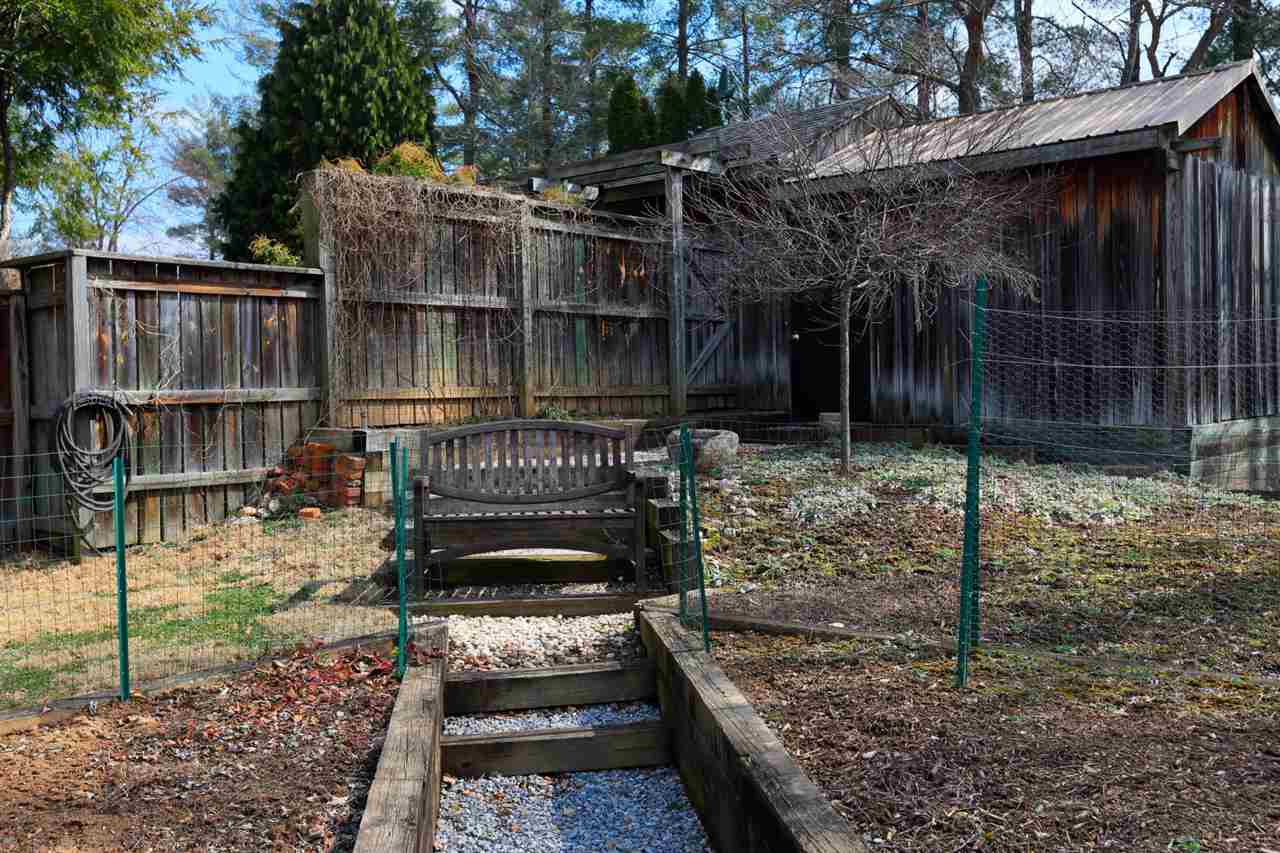 1424 Hollins Road Waynesboro, VA 22980 - Photo 49 of 50 Gallery Image 49