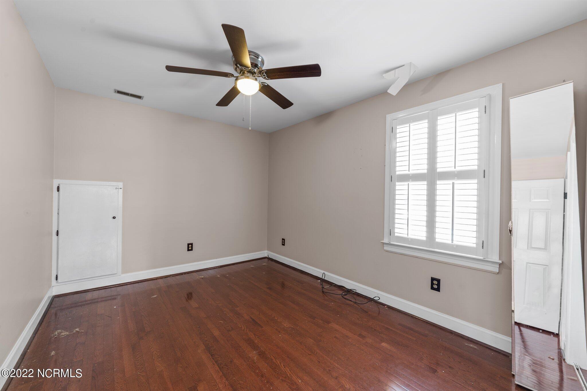 1214 Buxton Road Northwest Wilson, NC 27896 - Photo 48 of 52 49-web-or-mls-COX_8853
