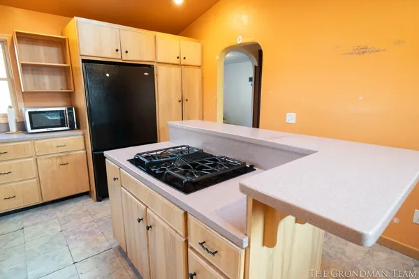 $245,000 | 625 West Clinton Street, Hastings, MI 49058