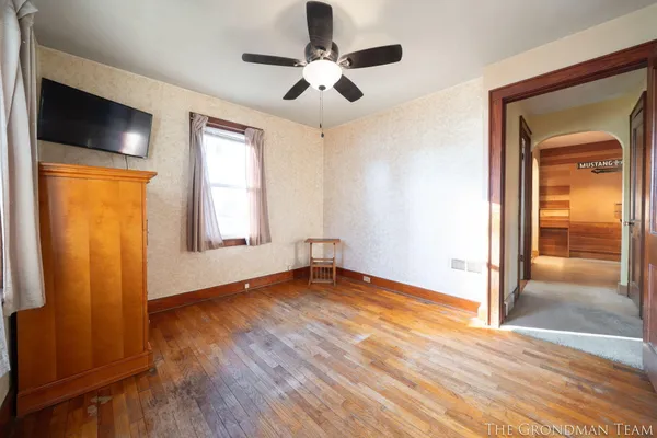 $245,000 | 625 West Clinton Street, Hastings, MI 49058