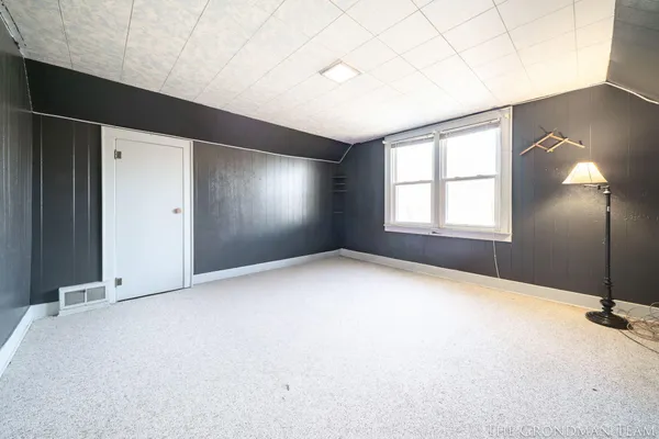 $245,000 | 625 West Clinton Street, Hastings, MI 49058