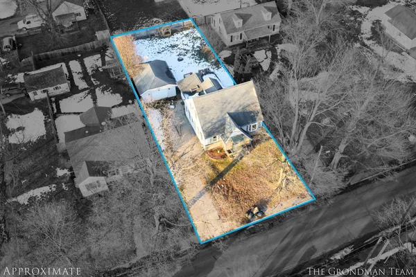 $245,000 | 625 West Clinton Street, Hastings, MI 49058