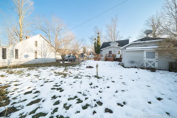 $245,000 | 625 West Clinton Street, Hastings, MI 49058