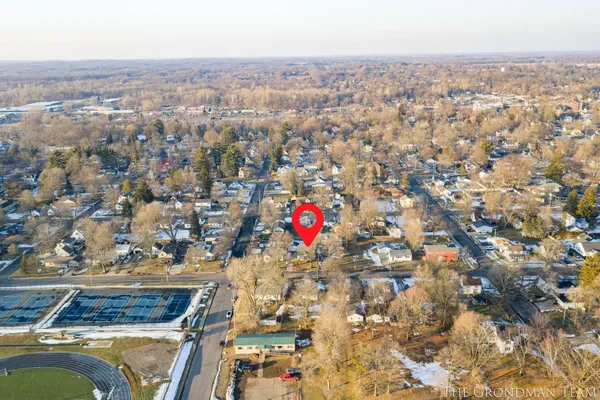 $245,000 | 625 West Clinton Street, Hastings, MI 49058