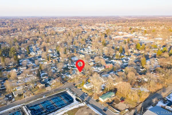 $245,000 | 625 West Clinton Street, Hastings, MI 49058