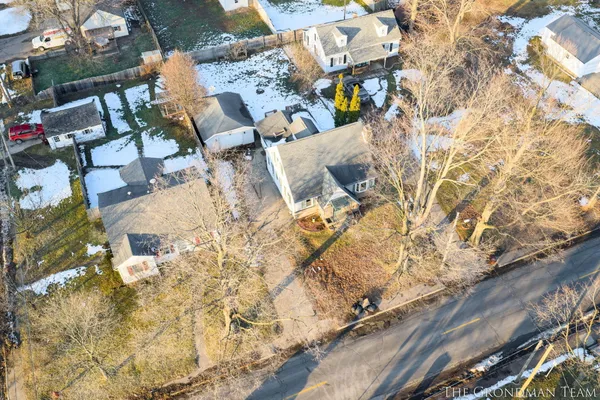 $245,000 | 625 West Clinton Street, Hastings, MI 49058