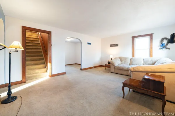 $245,000 | 625 West Clinton Street, Hastings, MI 49058