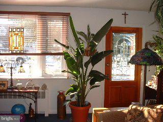 163 Scenic Road Springfield, PA 19064 - Photo 2 of 4