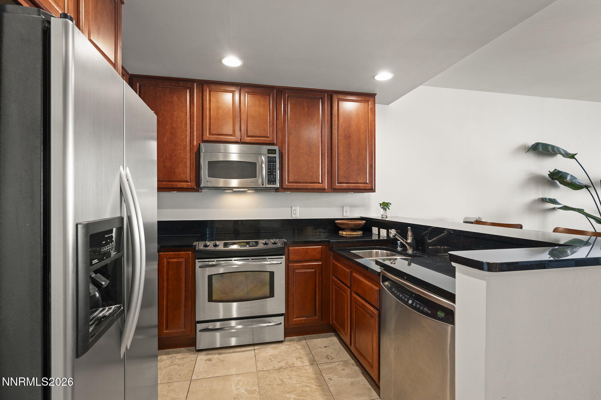 50 North Sierra Street, Unit 805 Reno, NV 89501 - Photo 13 of 25 13-web-or-mls-_DSC9324