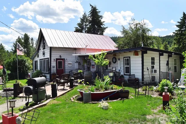 $339,000 | 621 South Erdman, Republic, WA 99166