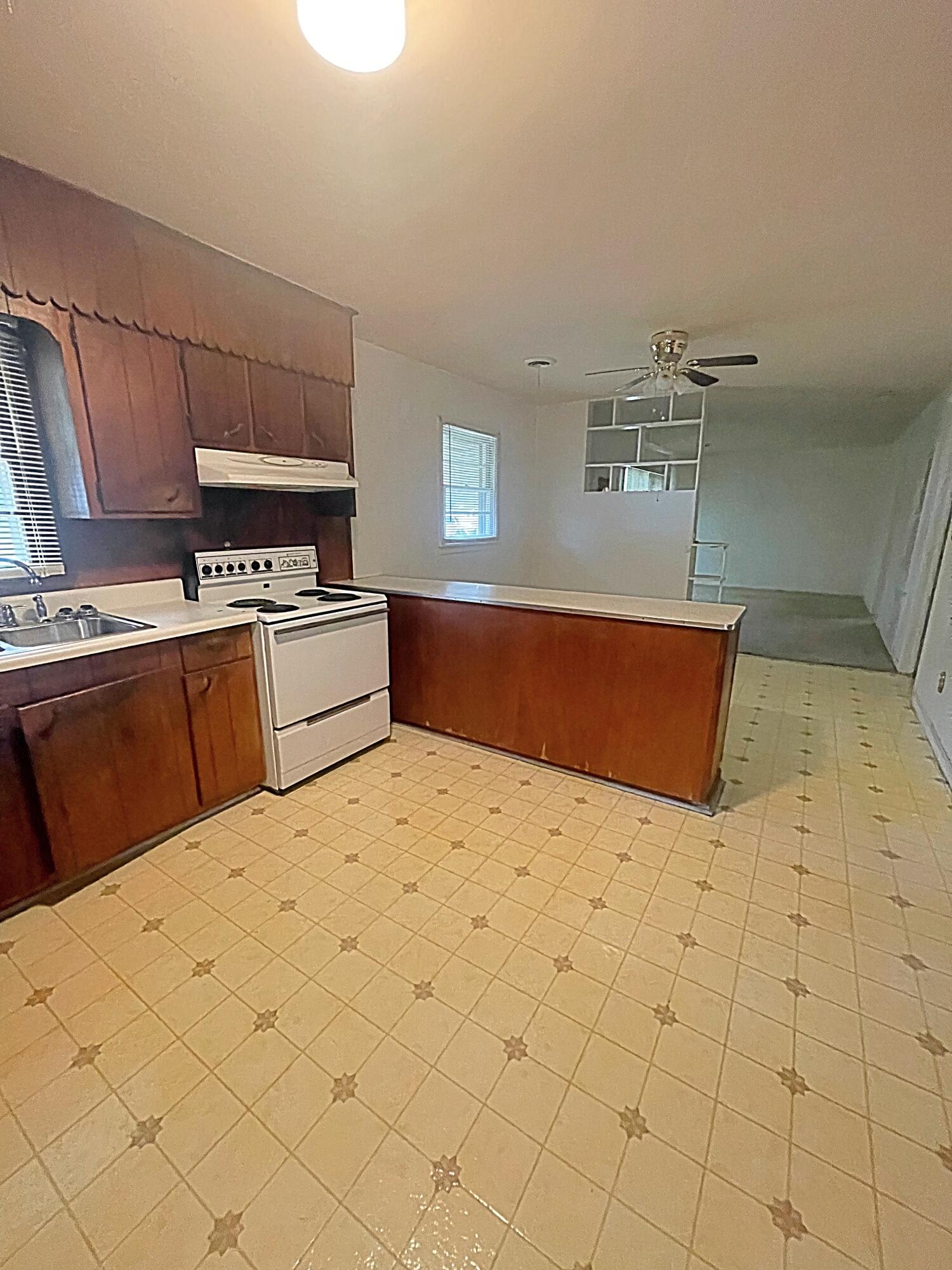 163 McCain Way Augusta, GA 30906 - Photo 5 of 16 IMG_7115