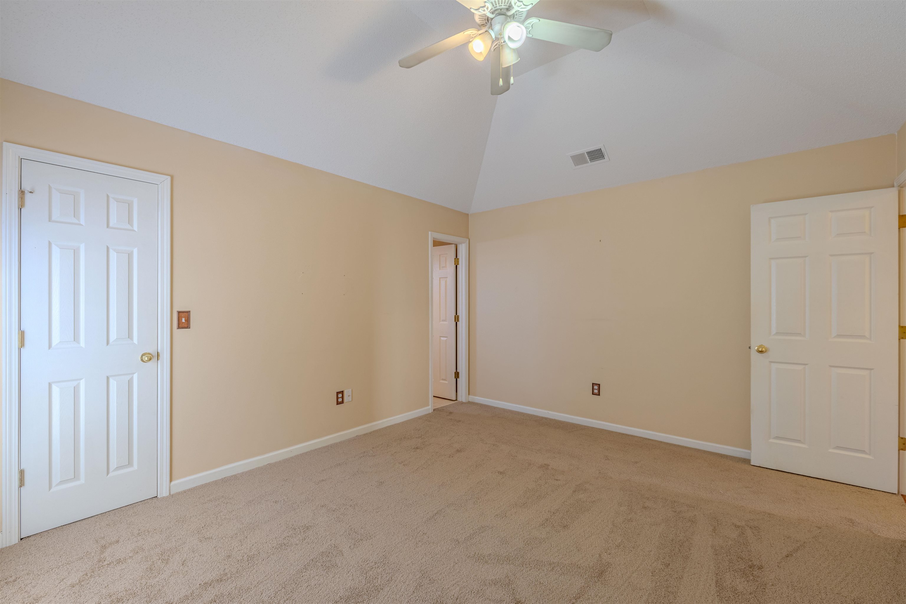 5991 Marley Street Arlington, TN 38002 - Photo 15 of 30 a view of an empty room