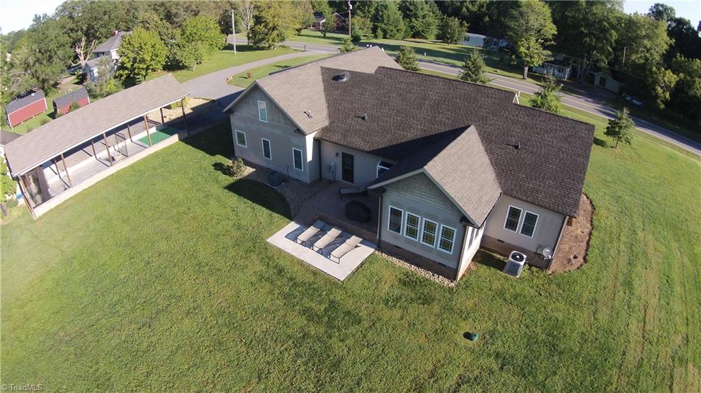 2186 Milling Road Mocksville, NC 27028 - Photo 2 of 29