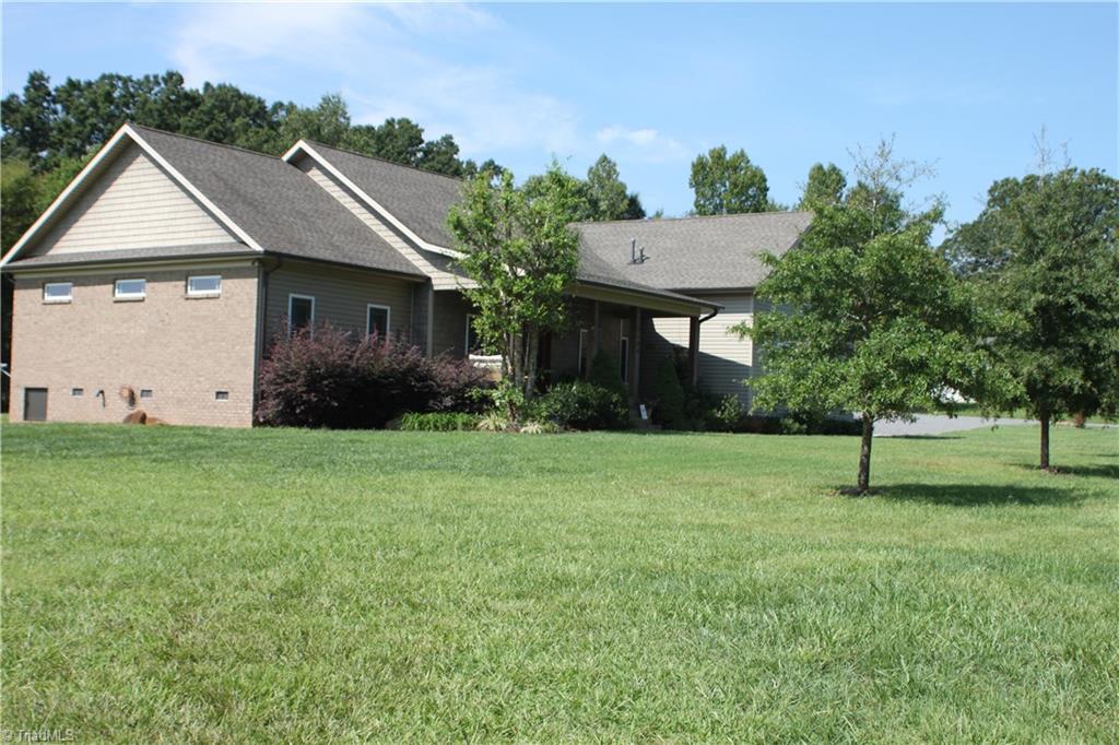 2186 Milling Road Mocksville, NC 27028 - Photo 5 of 29