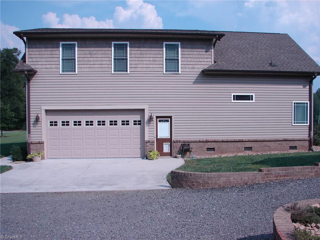 2186 Milling Road Mocksville, NC 27028 - Photo 8 of 29