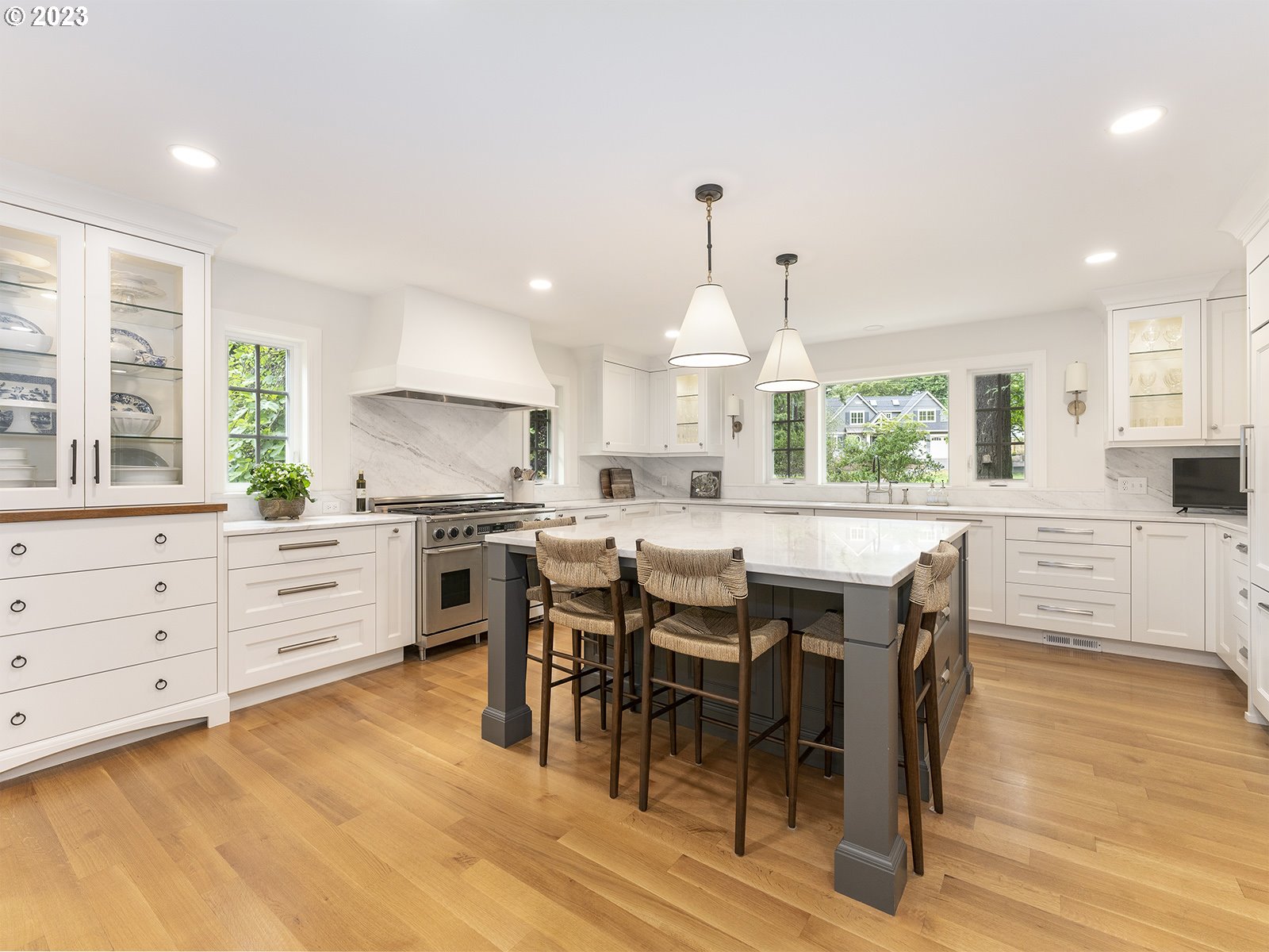 1192 Andrews Road Lake Oswego, OR 97034 - Photo 12 of 46 Gallery Image 12