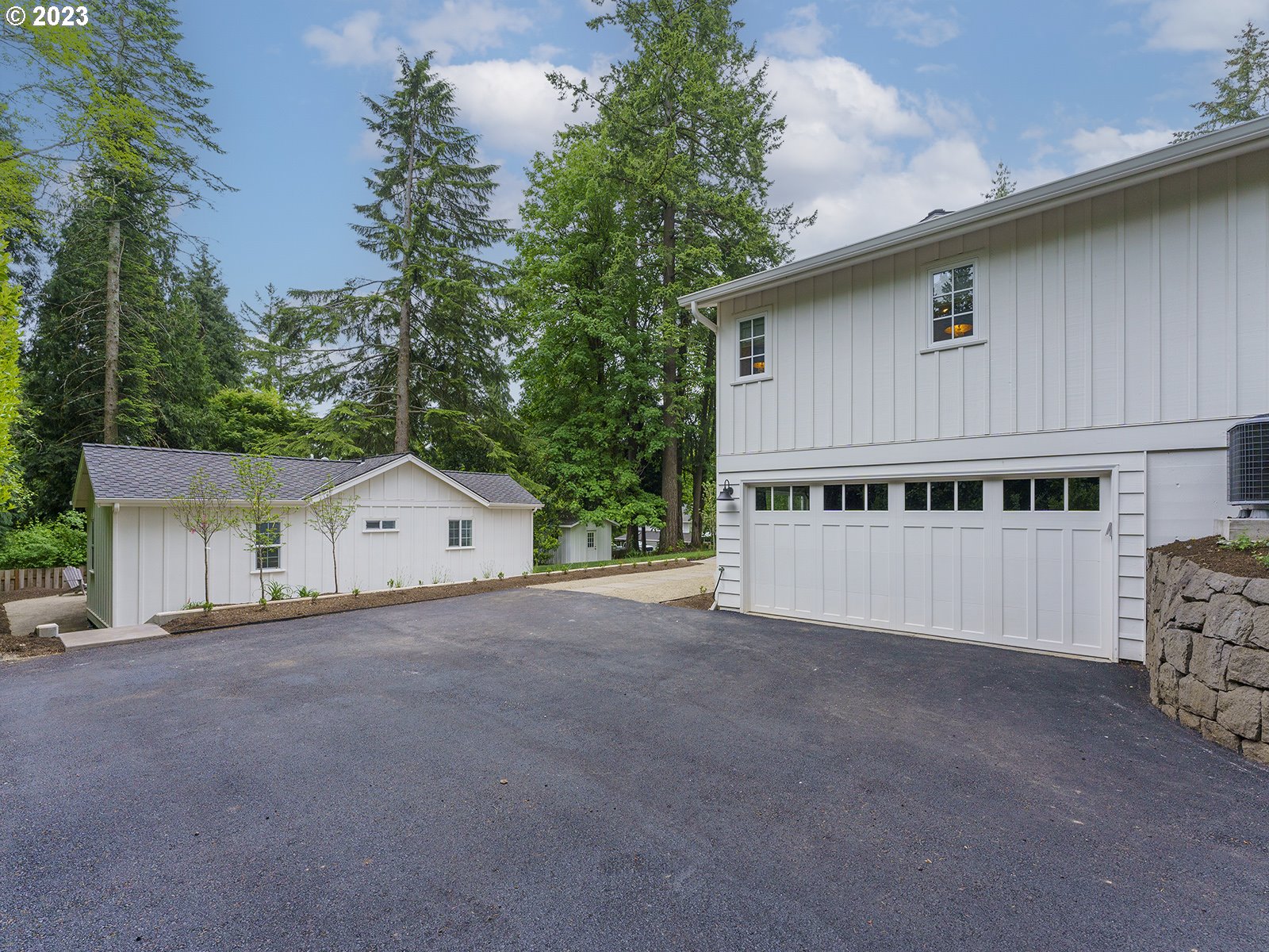 1192 Andrews Road Lake Oswego, OR 97034 - Photo 31 of 46 Gallery Image 31