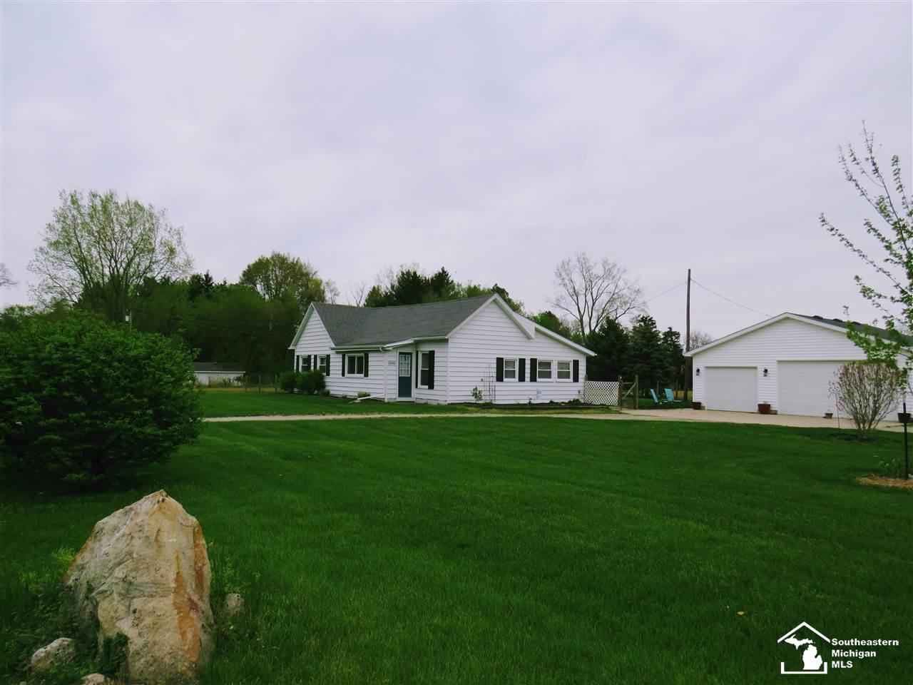 5885 Teal Road Petersburg, MI 49270 - Photo 2 of 35 50074085-1.JPG