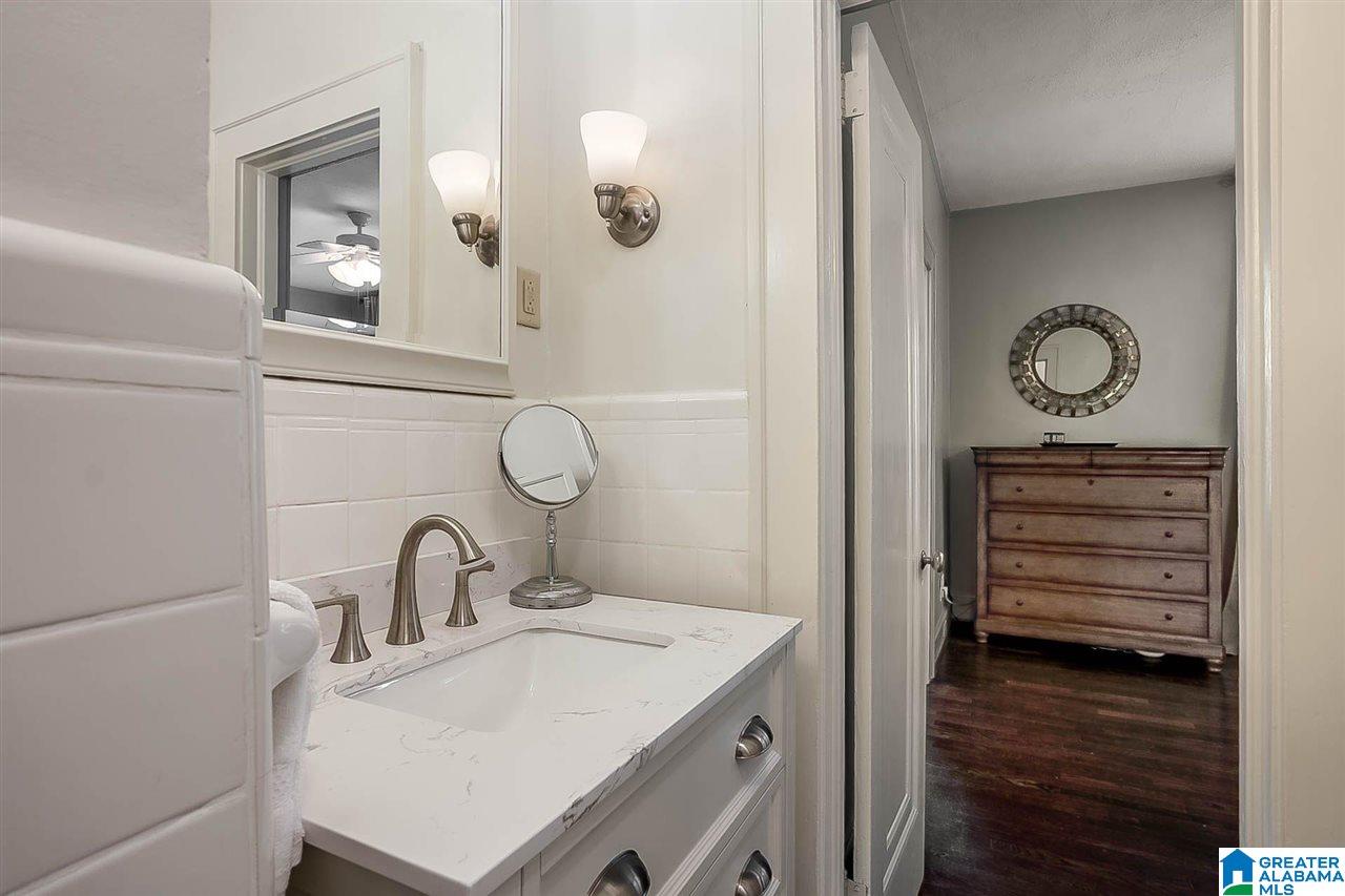 937 Essex Road Birmingham, AL 35222 - Photo 19 of 25
