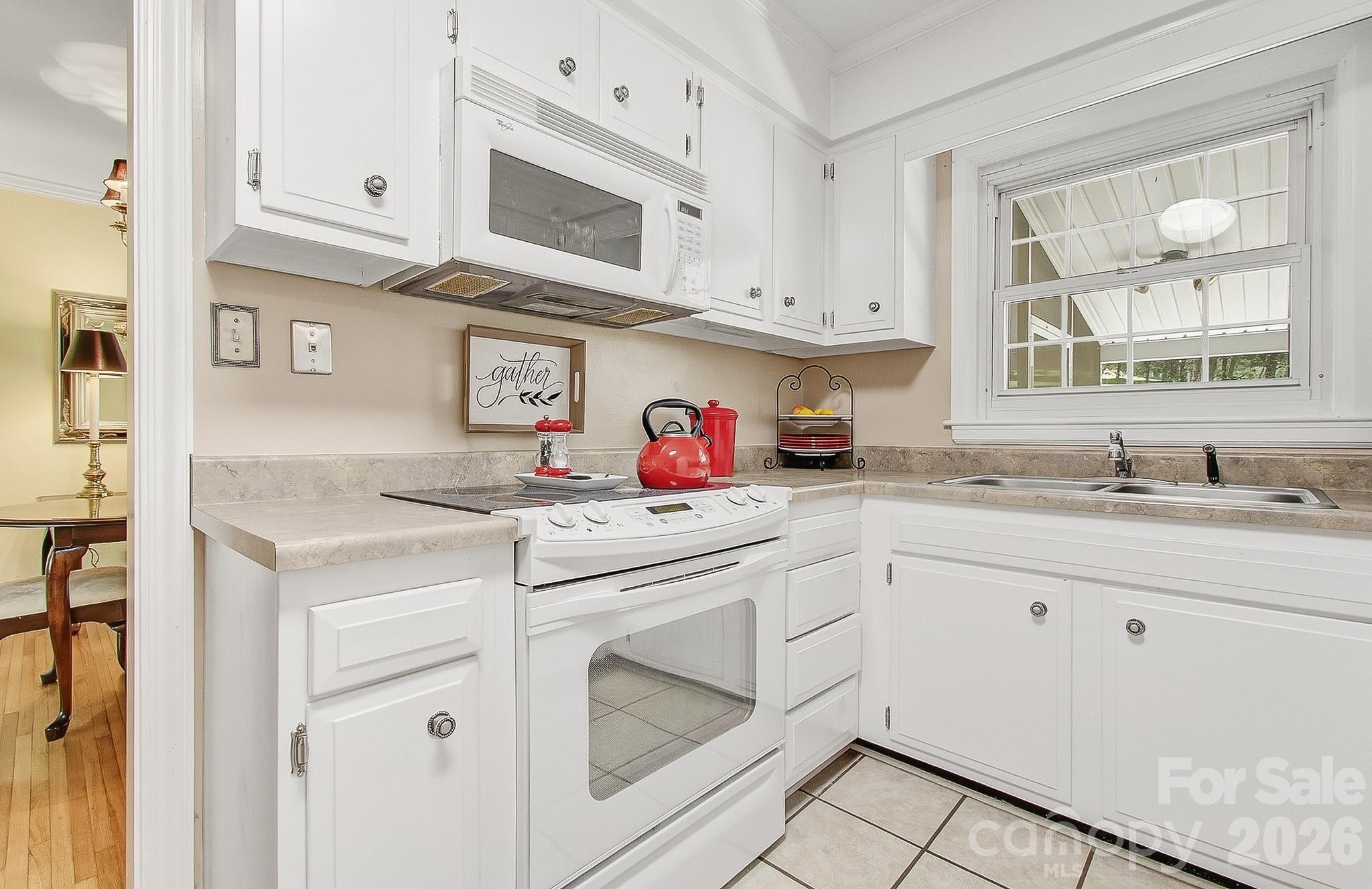 41 Arthur Road Asheville, NC 28806 - Photo 7 of 41 Gallery Image 7