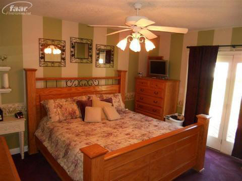 11855 Bueche Road Burt, MI 48417 - Photo 6 of 12 20166688-5.JPG