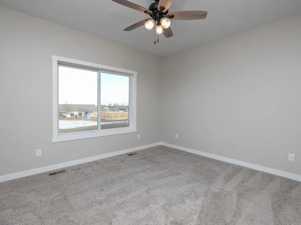 $488,900 | 424 Amco Lane, Chatfield, MN 55923