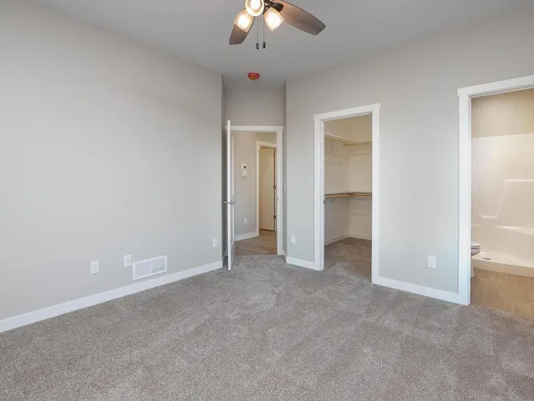 $488,900 | 424 Amco Lane, Chatfield, MN 55923