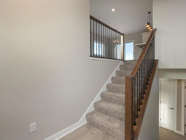 $488,900 | 424 Amco Lane, Chatfield, MN 55923