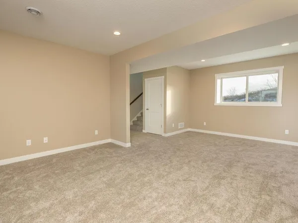 $488,900 | 424 Amco Lane, Chatfield, MN 55923