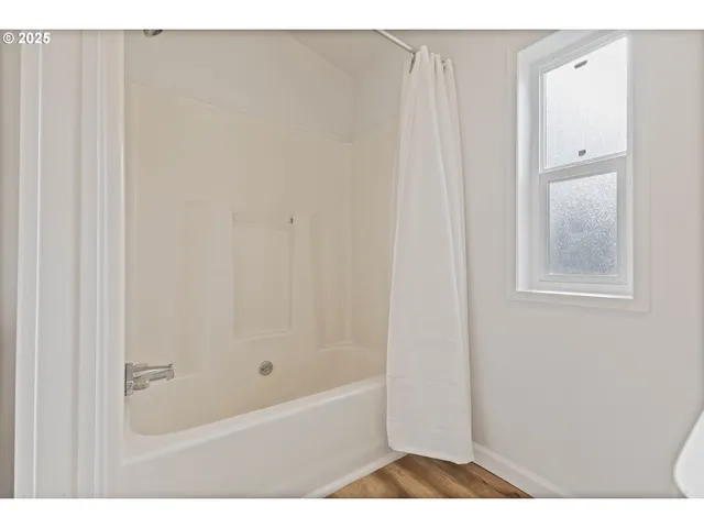 $109,000 | 535 Southwest Maple Street, Unit 2, Hillsboro, OR 97123