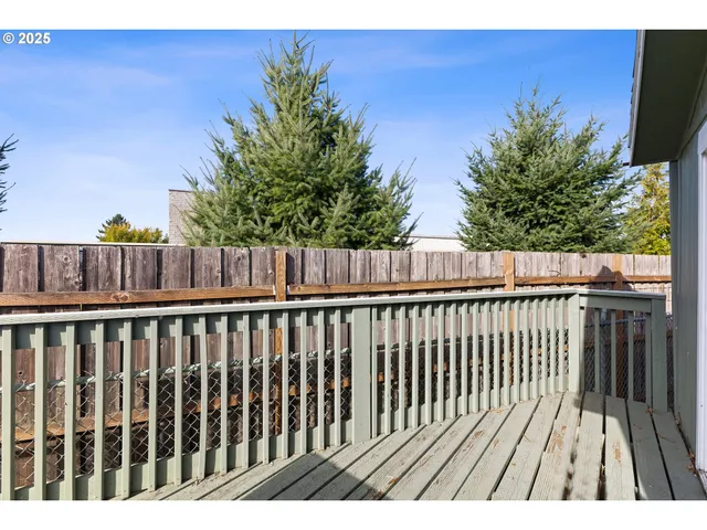 $109,000 | 535 Southwest Maple Street, Unit 2, Hillsboro, OR 97123