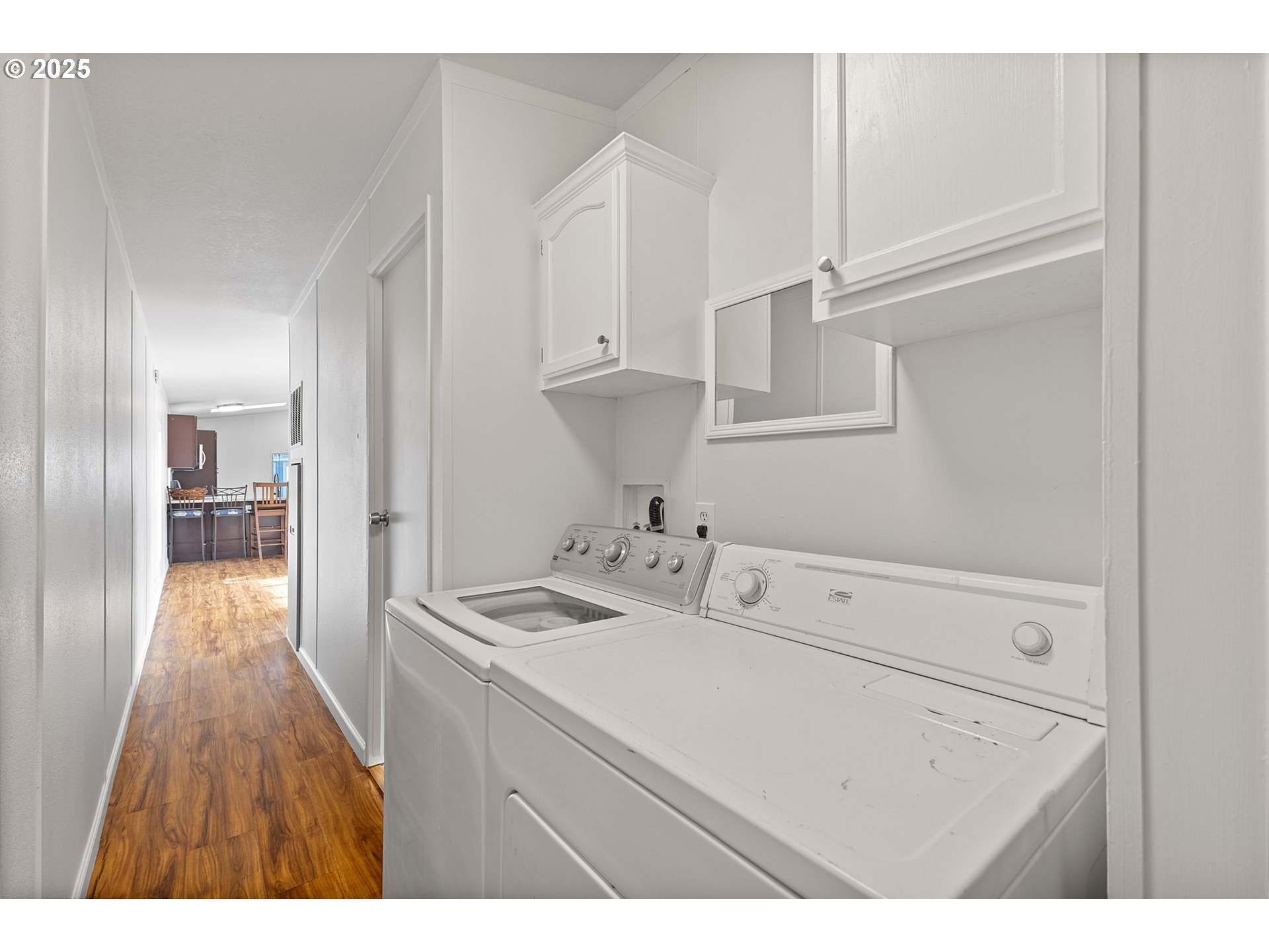 535 Southwest Maple Street, Unit 2 Hillsboro, OR 97123 - Photo 8 of 17