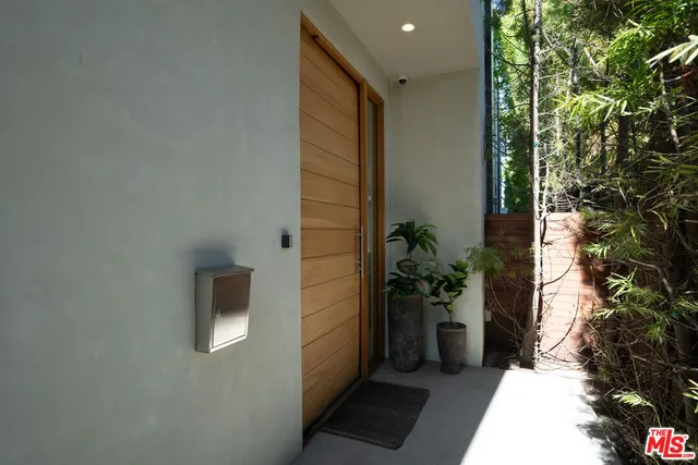 a view of a living room and dining room