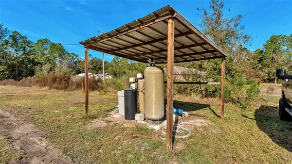 a view of outdoor space