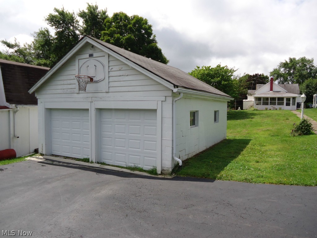 1119 Hillcrest Road Wellsville, OH 43968 - Photo 3 of 16