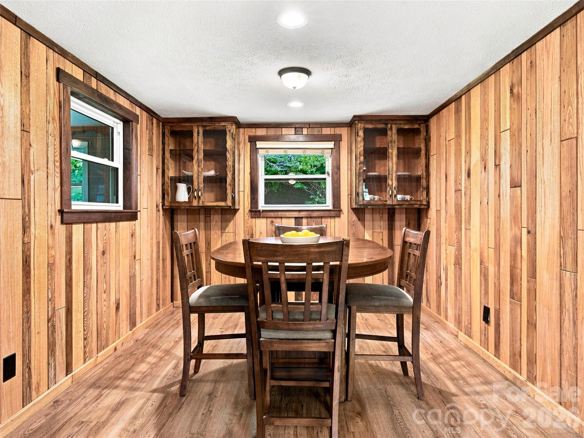 91 Rice Branch Road Asheville, NC 28804 - Photo 20 of 46 Gallery Image 20