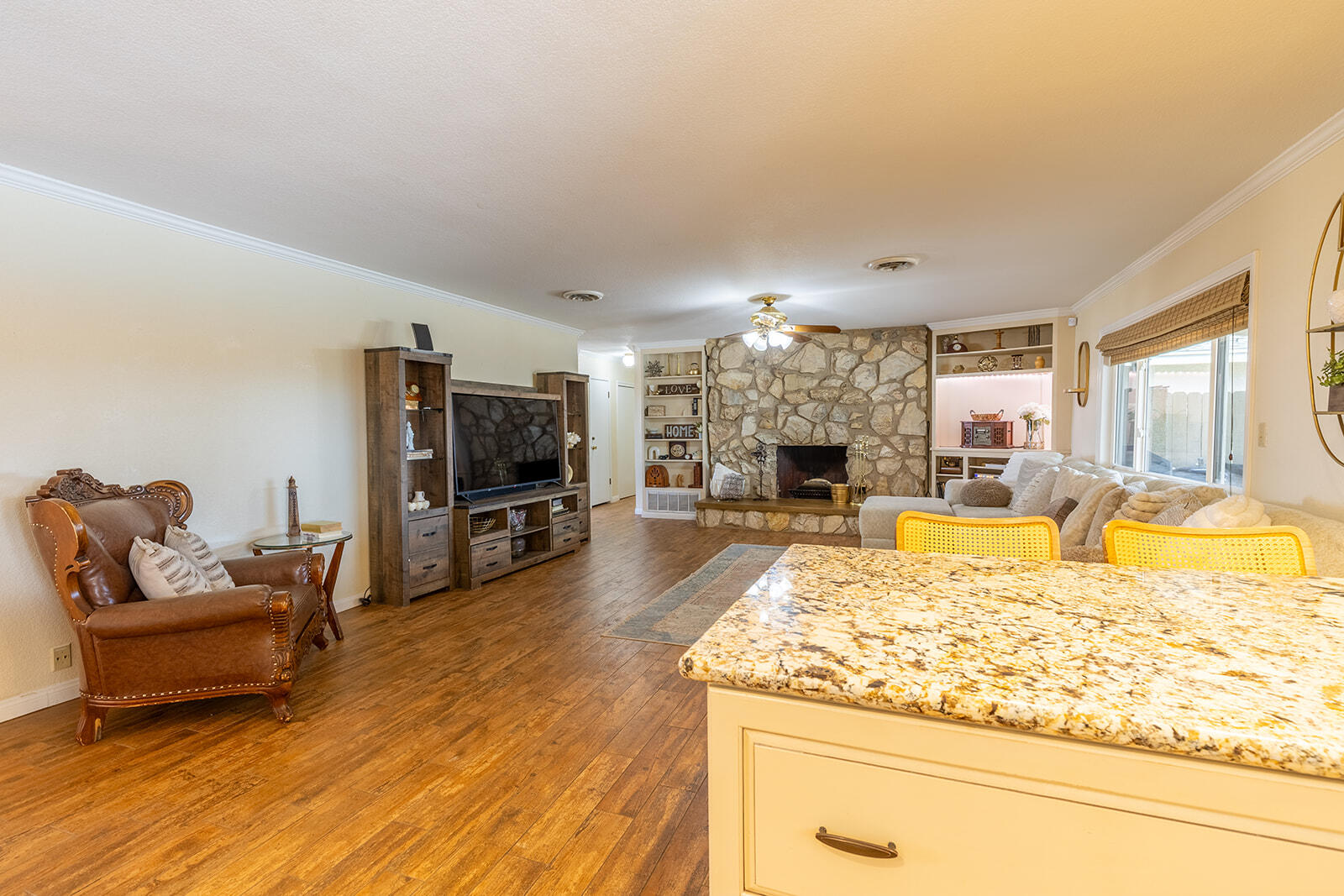 4444 Brandt Road Brawley, CA 92227 - Photo 38 of 93 a living room with furniture and a flat screen tv
