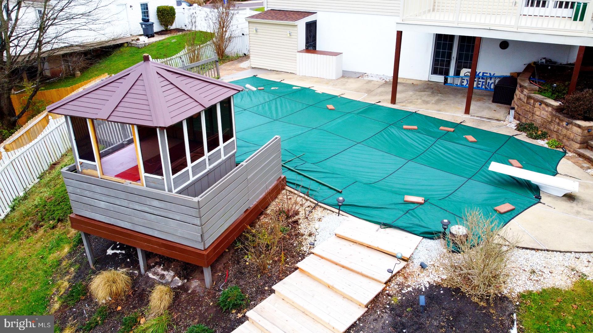 438 Loop Road Pottstown, PA 19464 - Photo 7 of 37