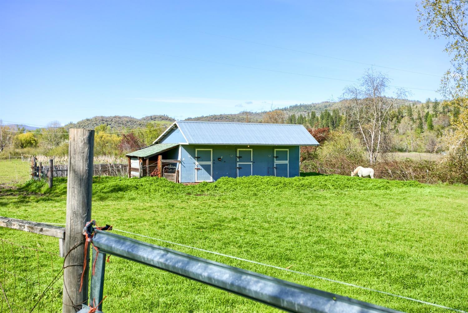 2777 East Antelope Road Eagle Point, OR 97524 - Photo 12 of 35 Additional Photo